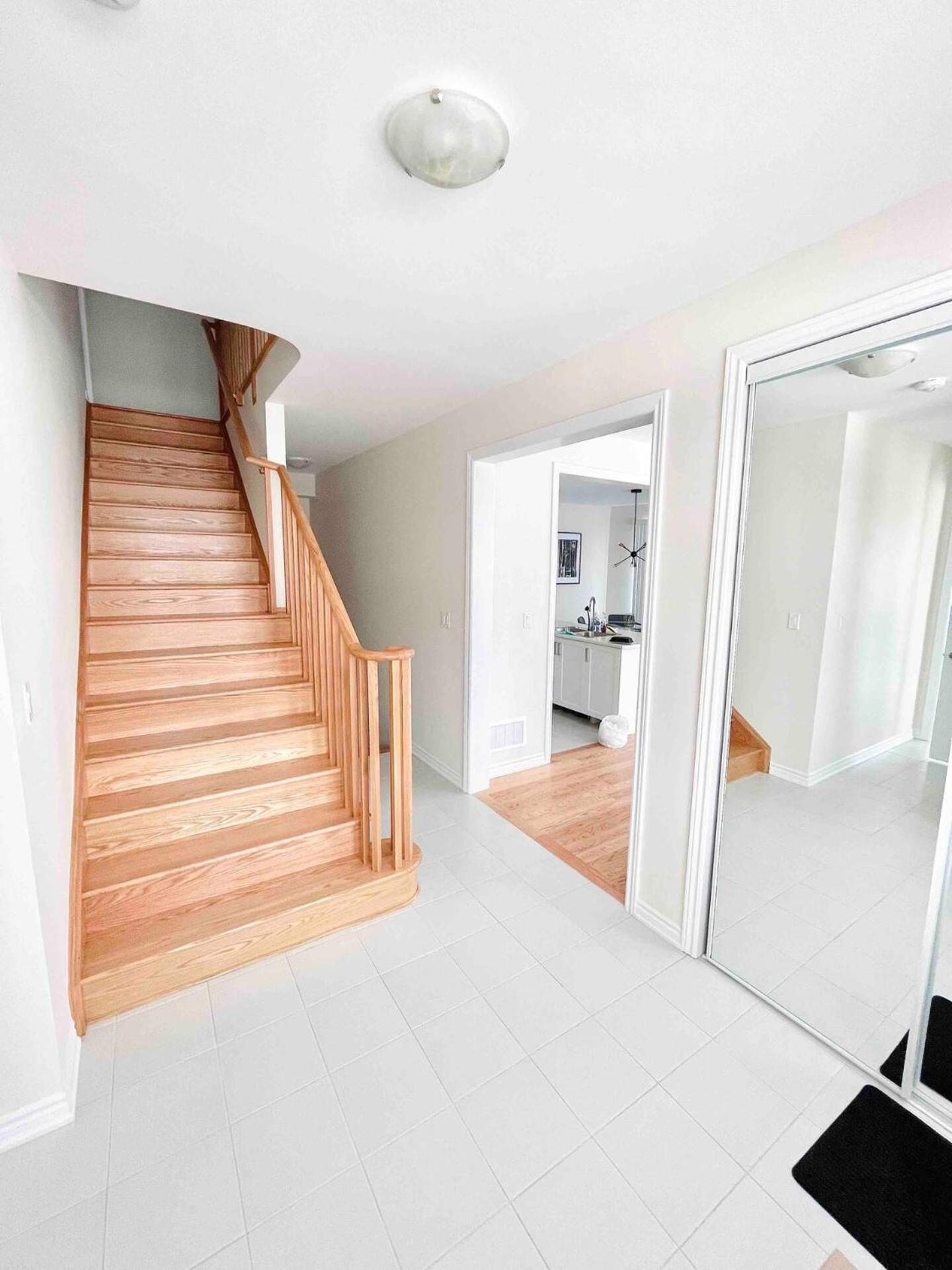 Large 5 Bedroom Newly Built Home Sleeps 12 Persons Thorold Buitenkant foto