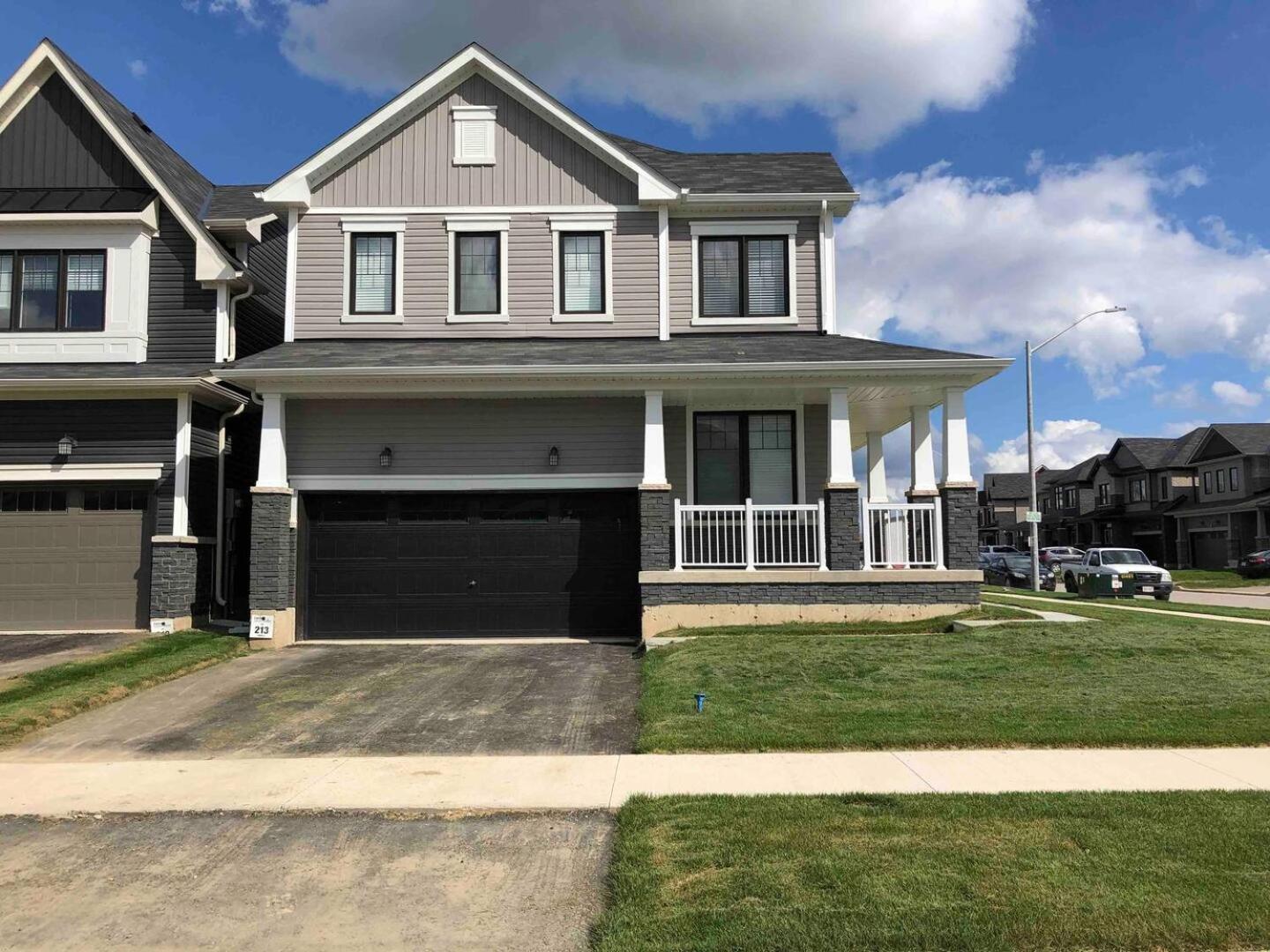 Large 5 Bedroom Newly Built Home Sleeps 12 Persons Thorold Buitenkant foto